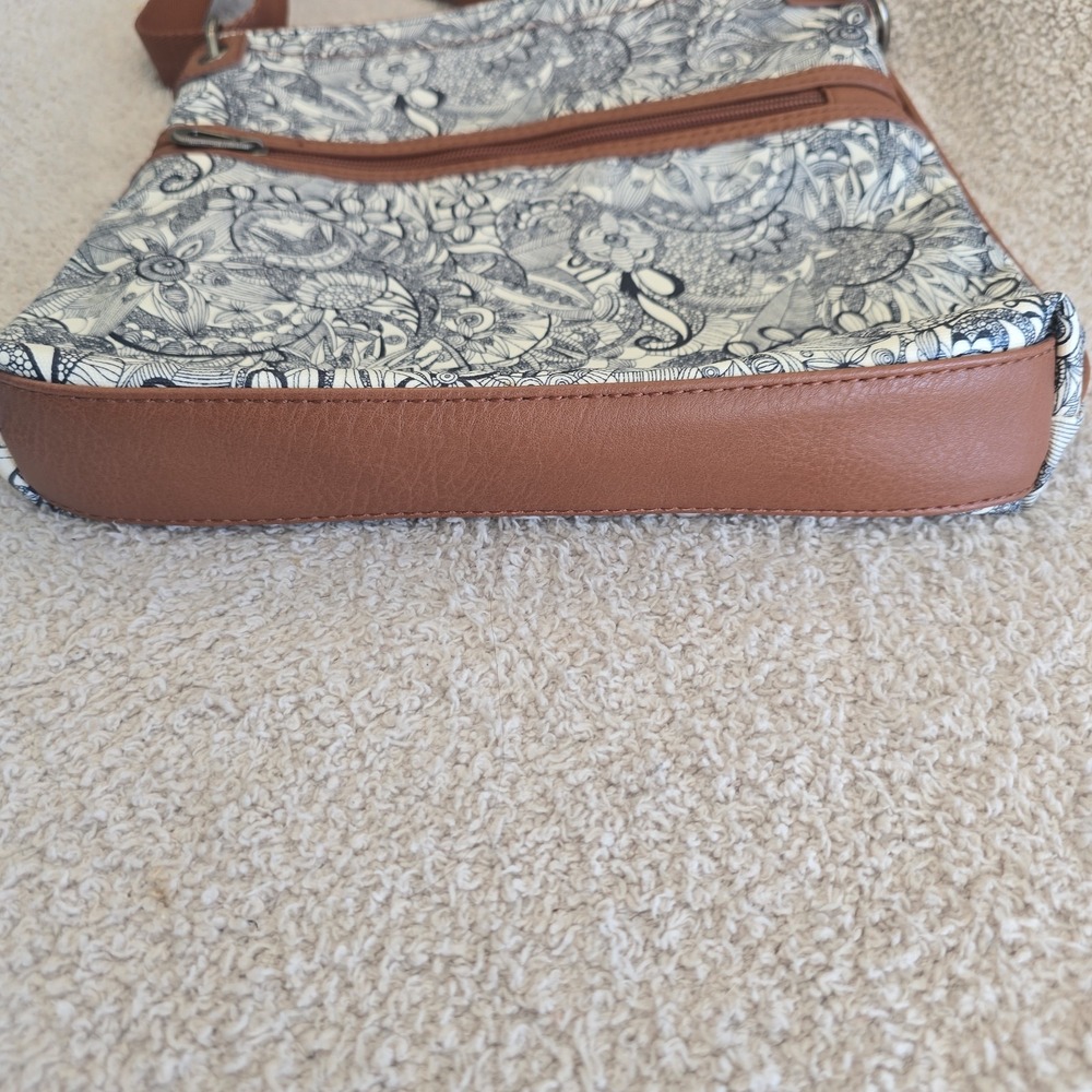 Sakroots Artist Circle Flat Crossbody Navy Spirit Desert Print Floral Purse‎ Bag - Picture 9 of 13